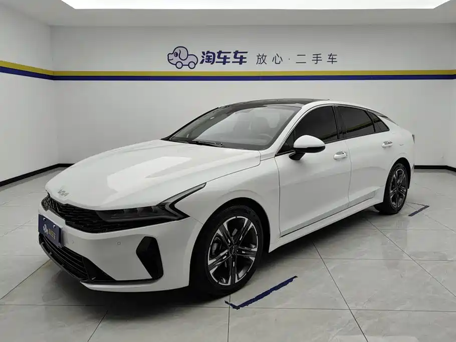 Kia K5 2023