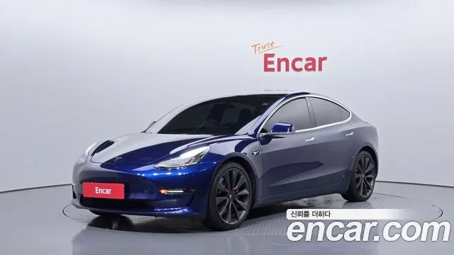 Tesla Model 3 2020