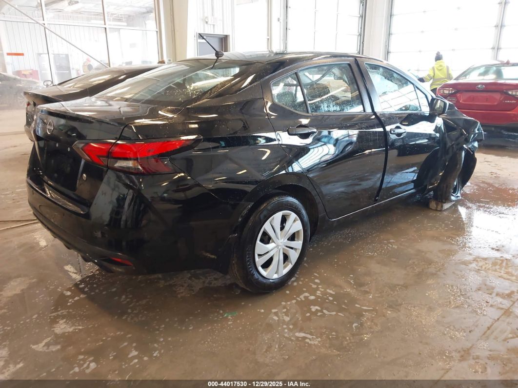 Nissan Versa 2025