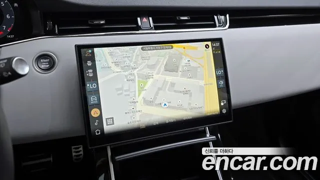 Land Rover Range Rover Evoque 2025