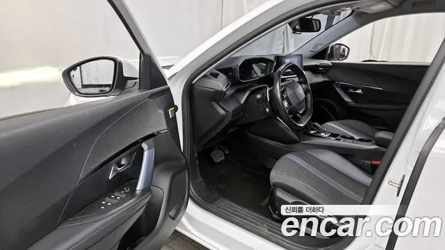 Peugeot 2008 2020