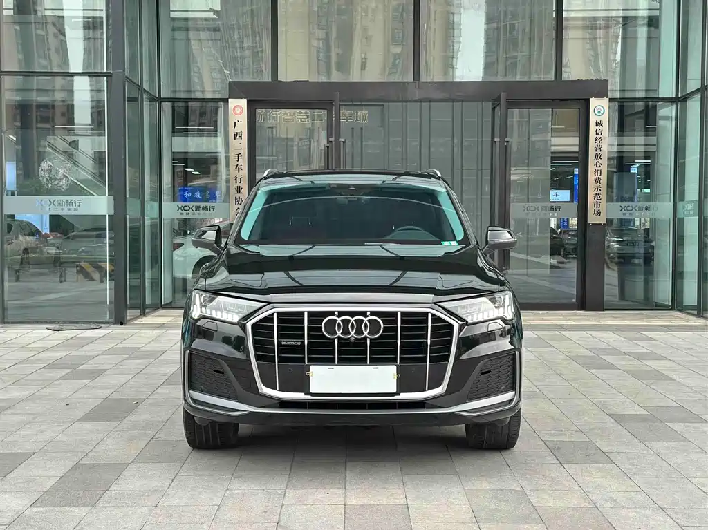 Audi Q7 2021