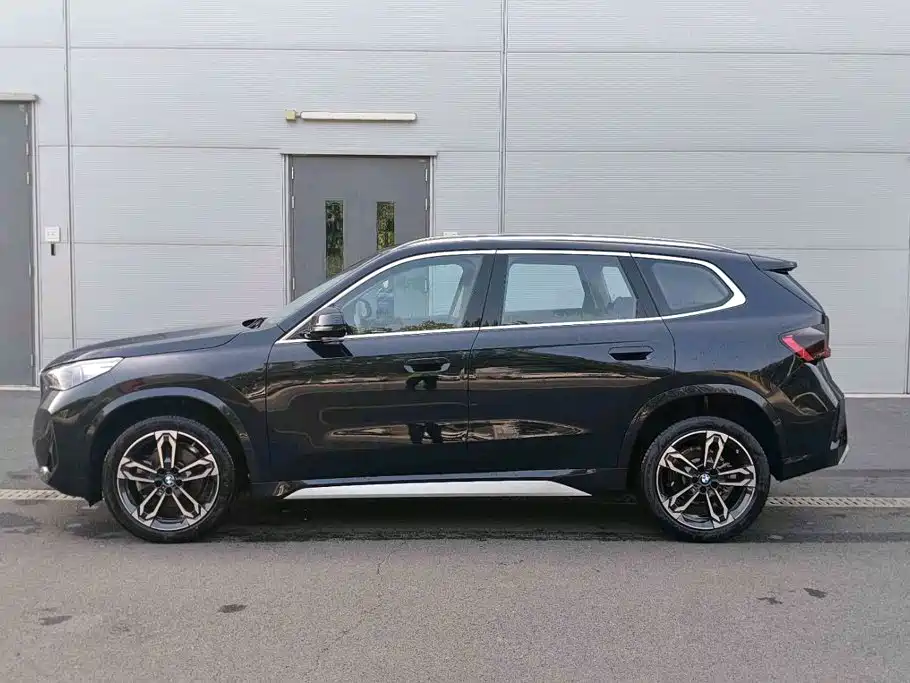 BMW X1 2025