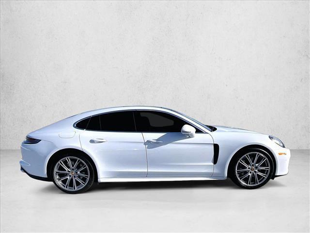 Porsche Panamera 2023