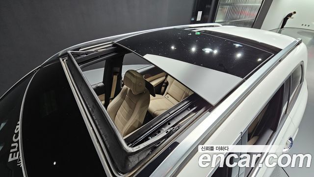 Mercedes-Benz GLS 2021