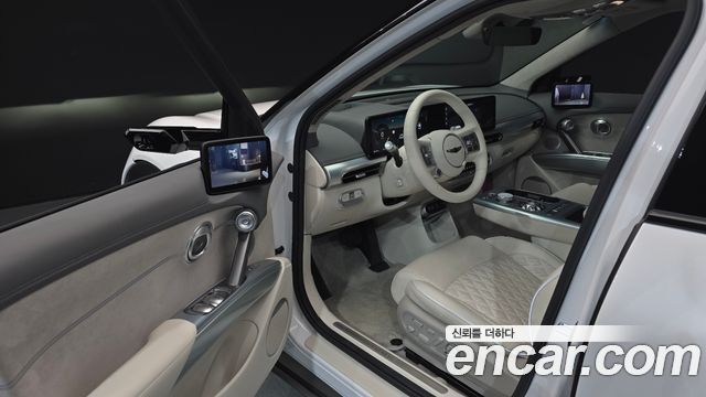 Genesis GV60 2023