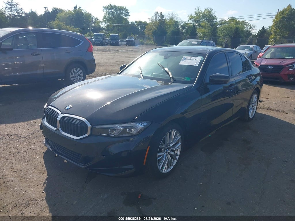 BMW 330 2023
