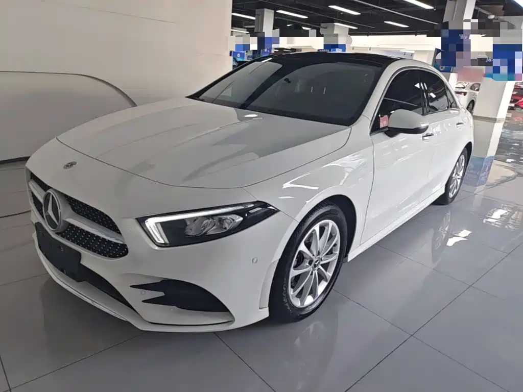 Mercedes-Benz A-Класс 2022