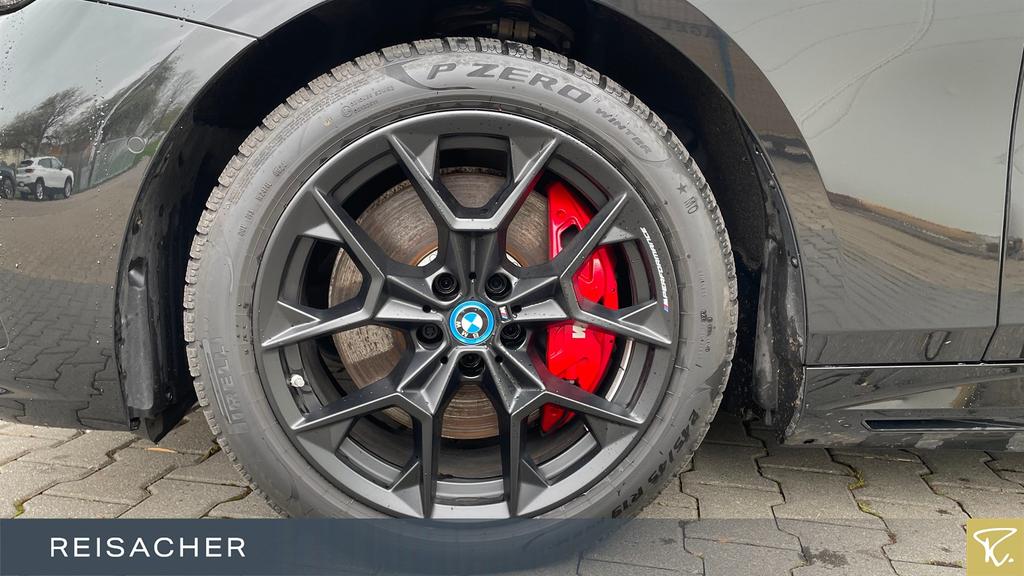 BMW i5 2024