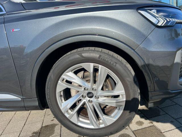 Audi Q7 2021