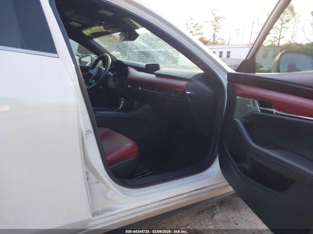 Mazda 3 2021