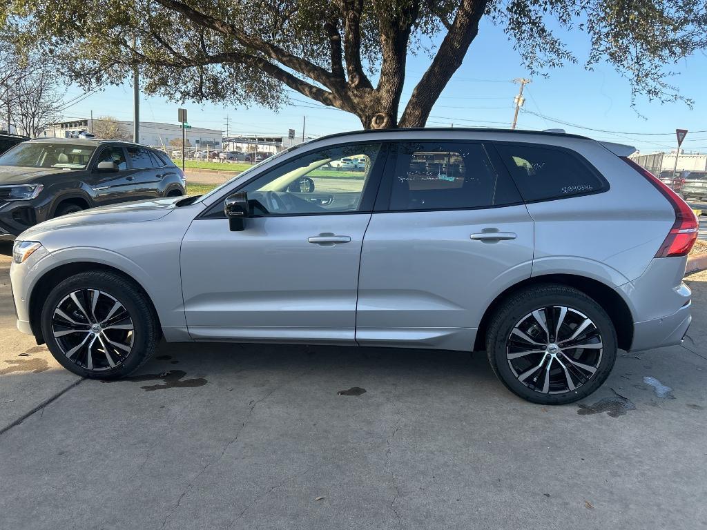 Volvo XC60 2025