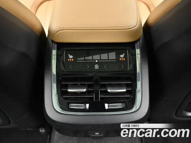 Volvo V60 2021