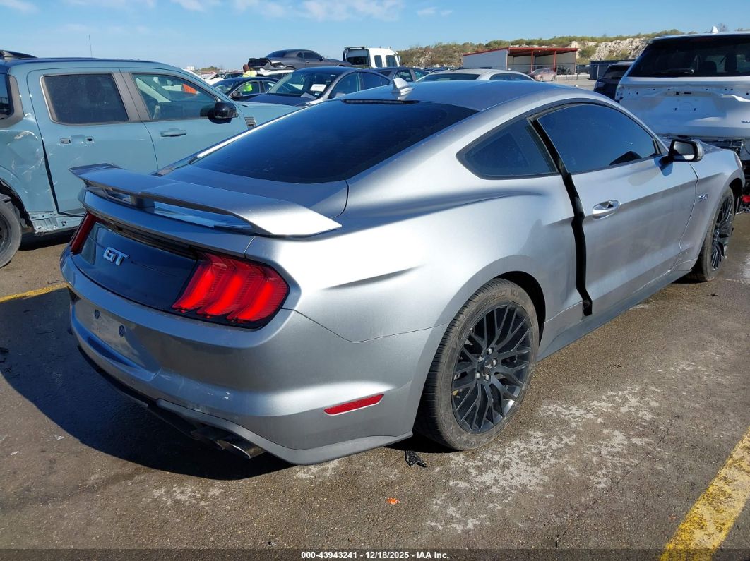 Ford Mustang 2022