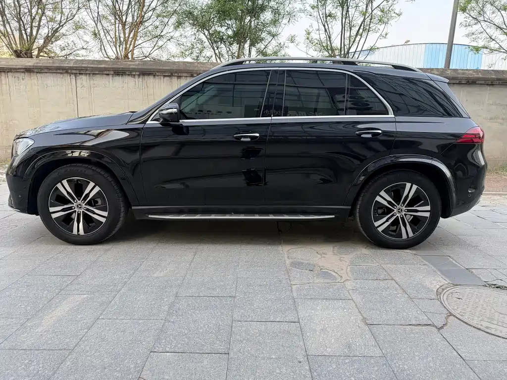 Mercedes-Benz GLE 2023