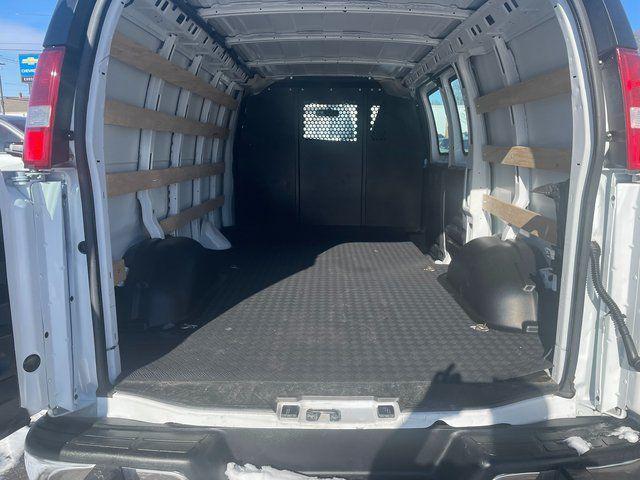 Chevrolet Express 2024