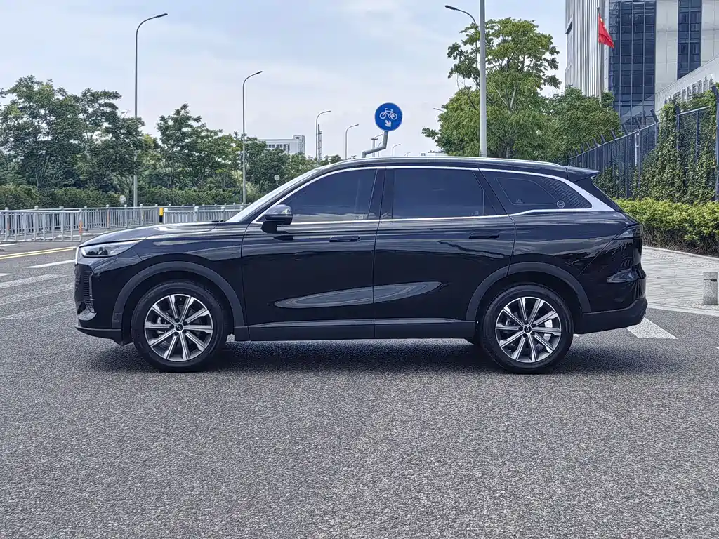 CHERY Tiggo 8L 2024