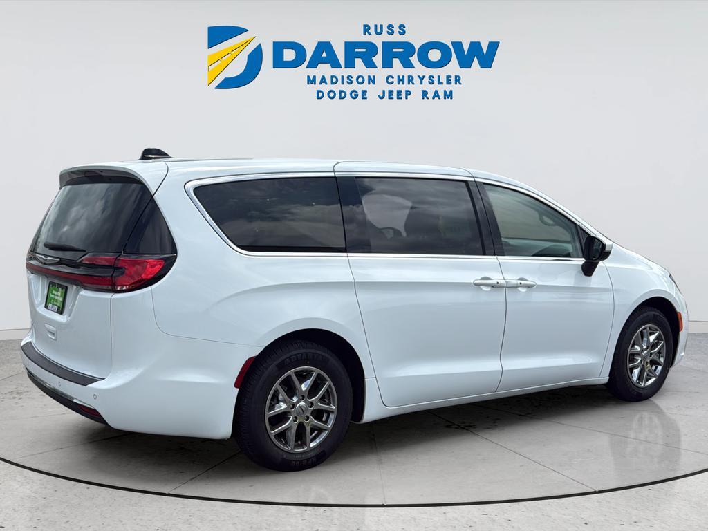 Chrysler Pacifica 2023