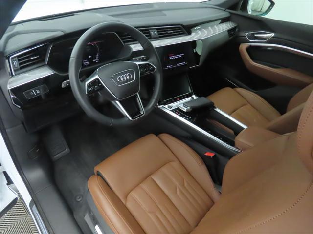 Audi e-tron 2023