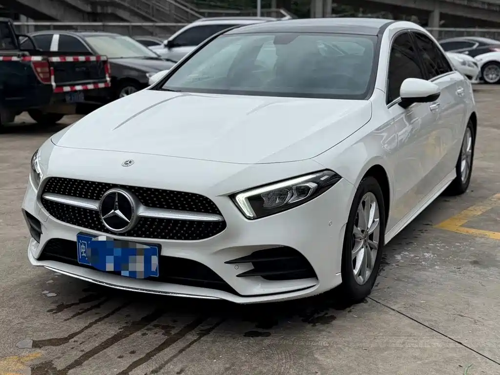 Mercedes-Benz A-Класс 2022