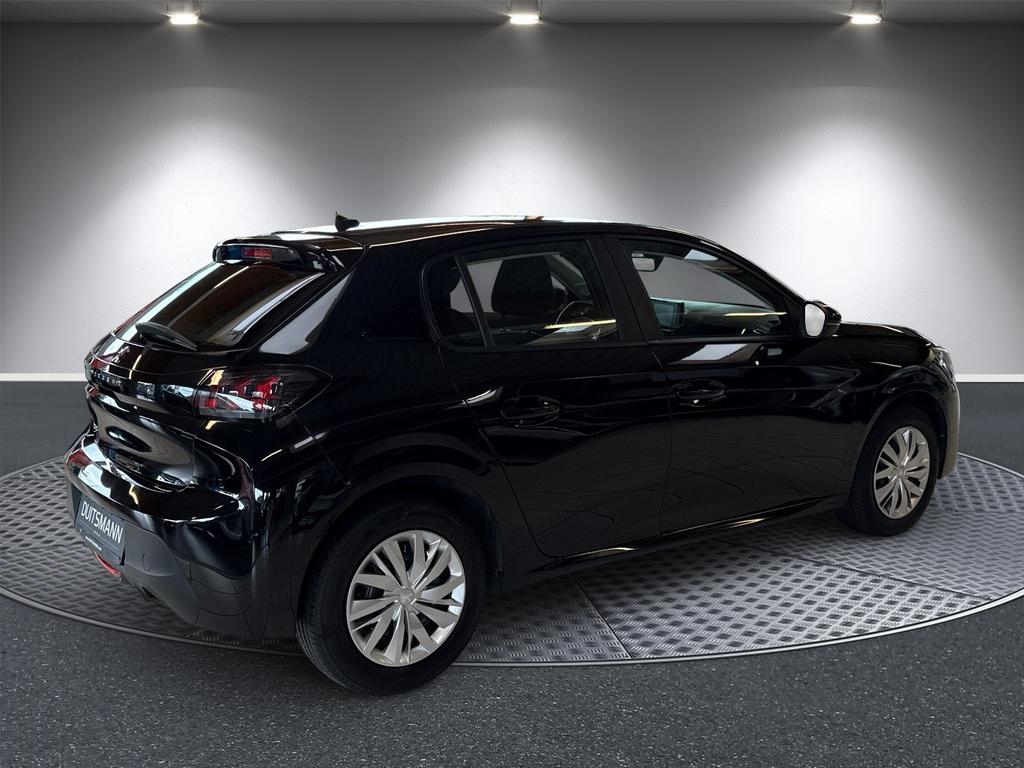 Peugeot 208 2021