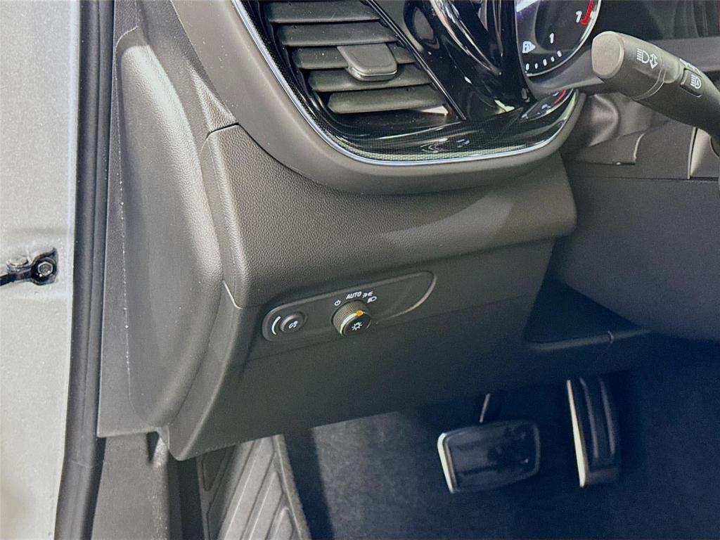 Buick Envision 2023