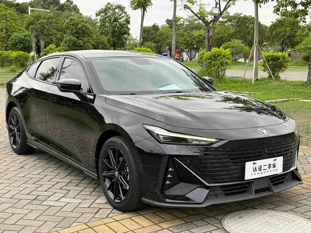 Changan UNI-V 2022