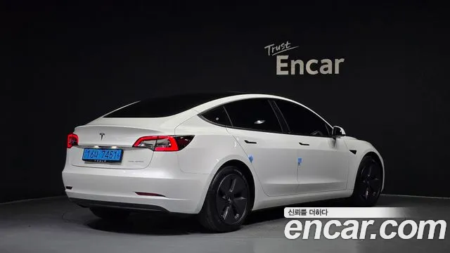 Tesla Model 3 2021