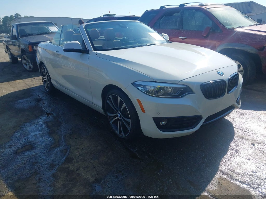 BMW 230 2021