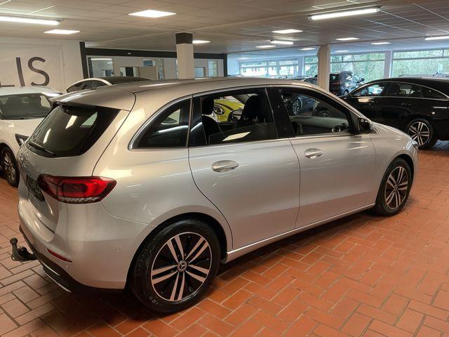 Mercedes-Benz B 220 2022
