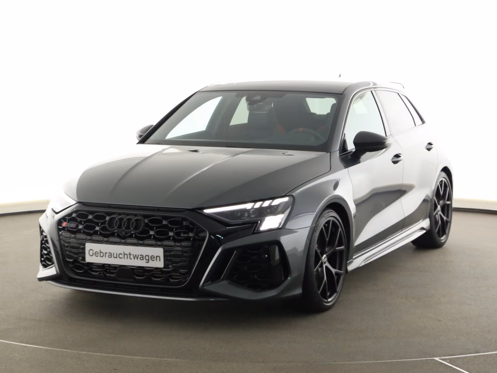 Audi RS3 2023