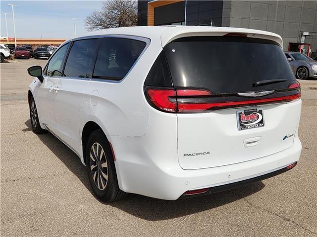 Chrysler Pacifica 2024