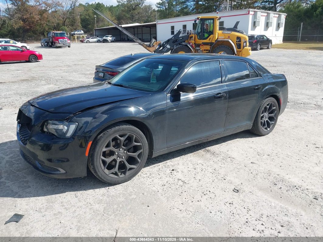 Chrysler 300 2020