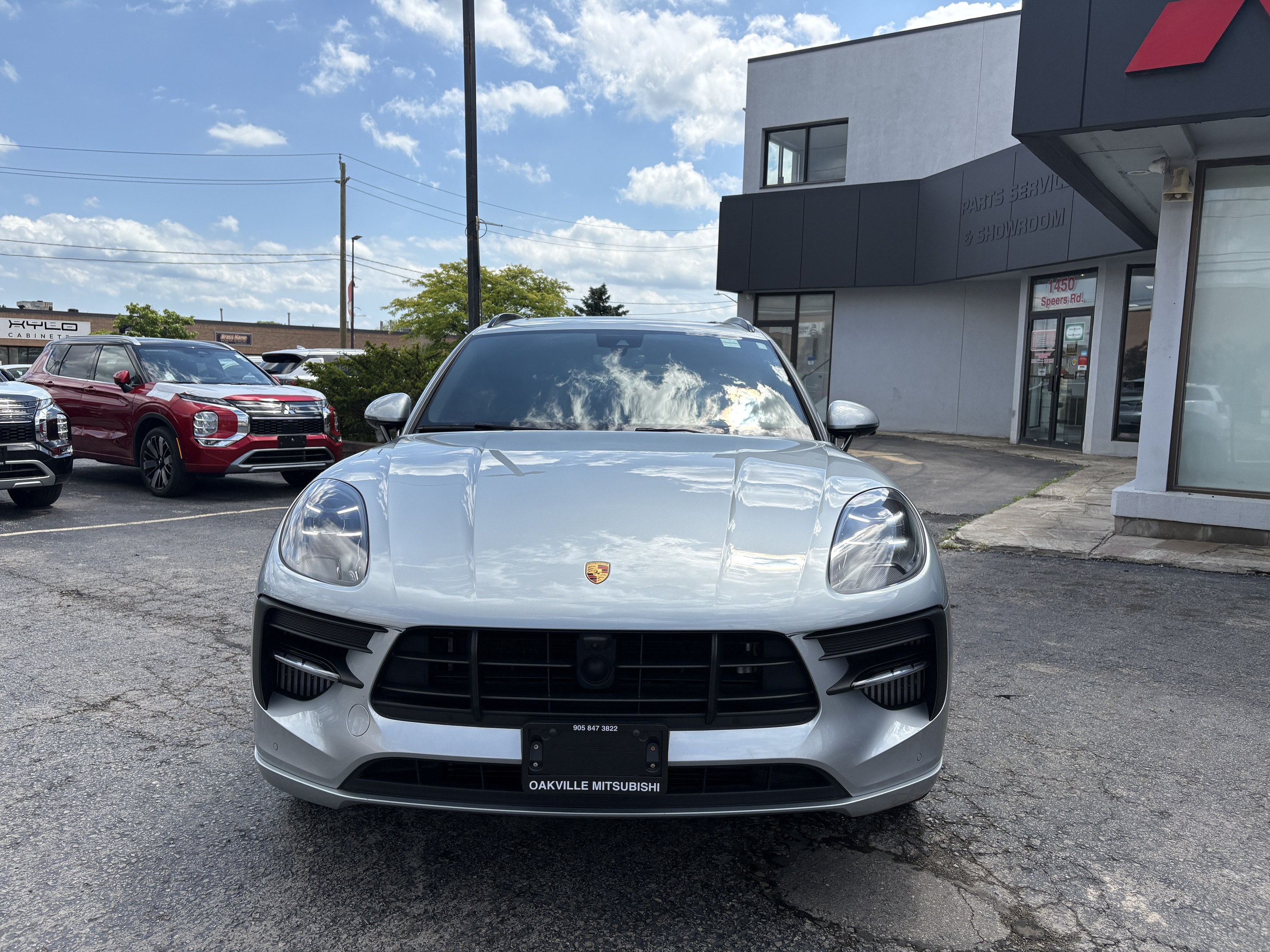 Porsche Macan 2021