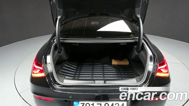 Mercedes-Benz CLA 2021