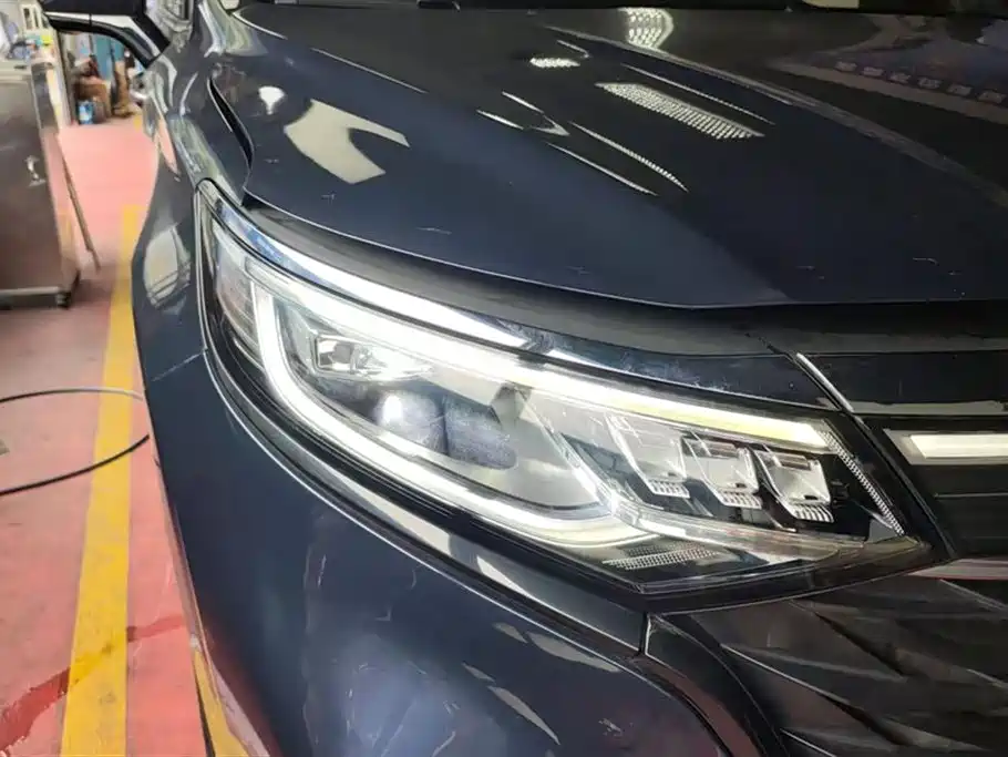 Roewe iMAX8 2021