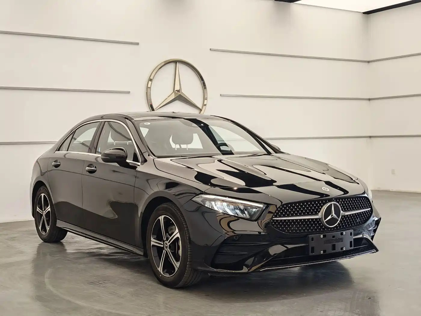 Mercedes-Benz A-Класс 2024