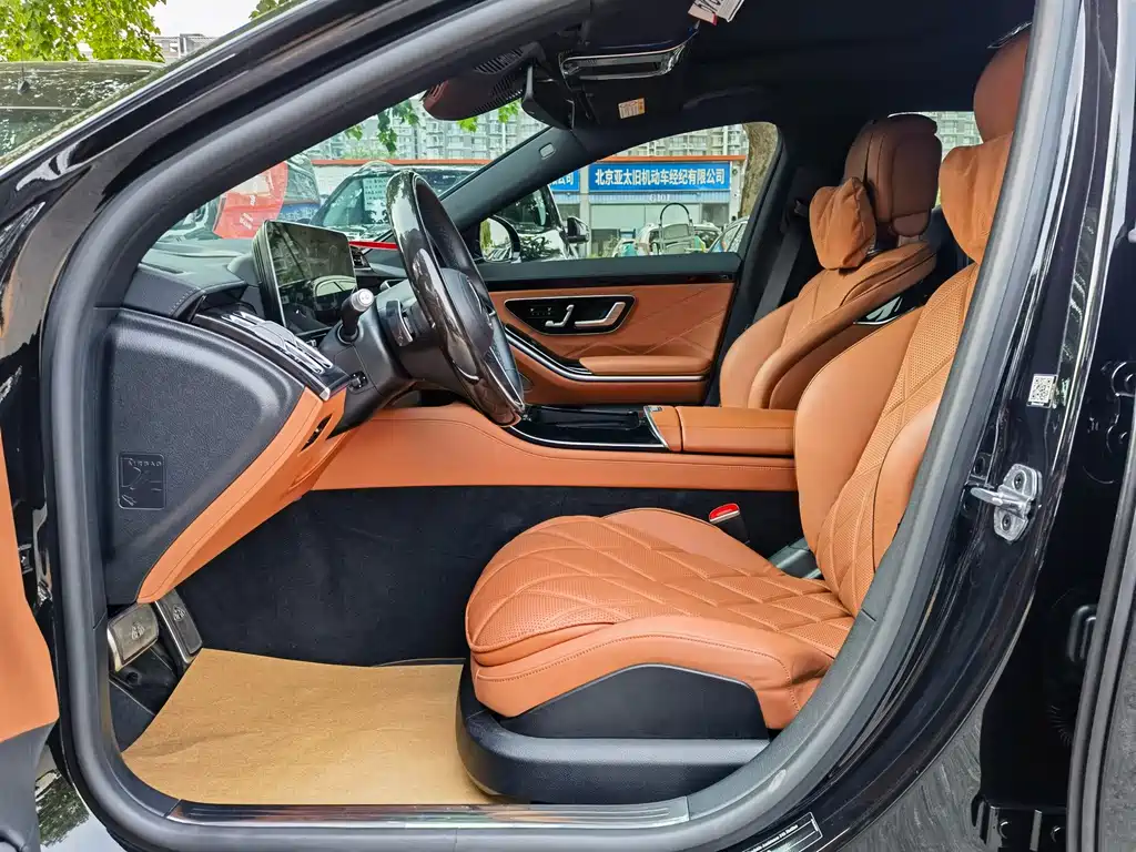 Mercedes-Benz Maybach S-Класс 2021