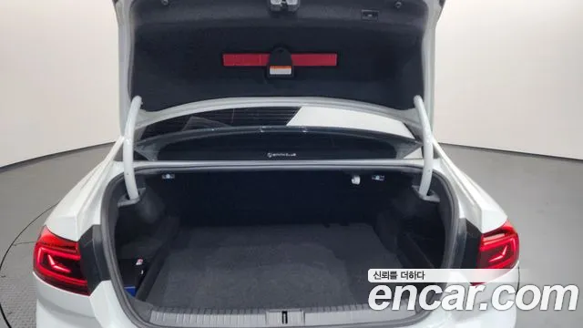 Volkswagen Passat 2021