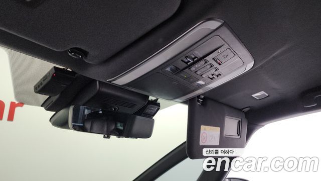 Toyota Alphard 2024