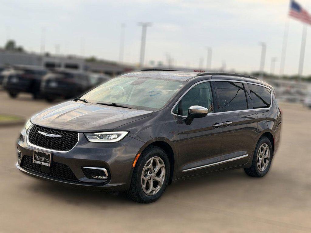 Chrysler Pacifica 2023