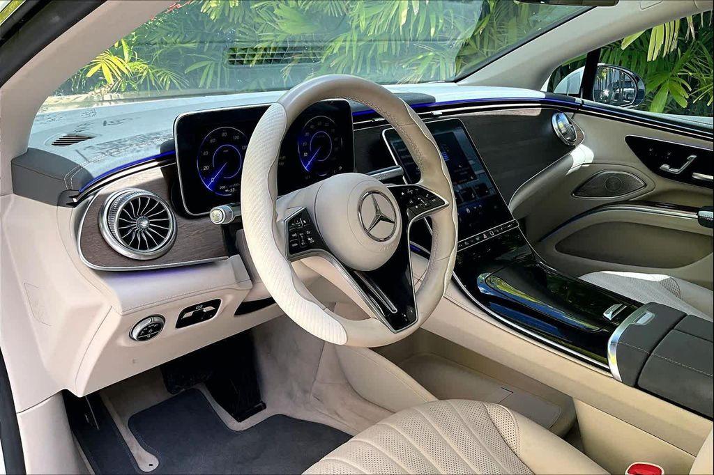 Mercedes-Benz EQS 2023