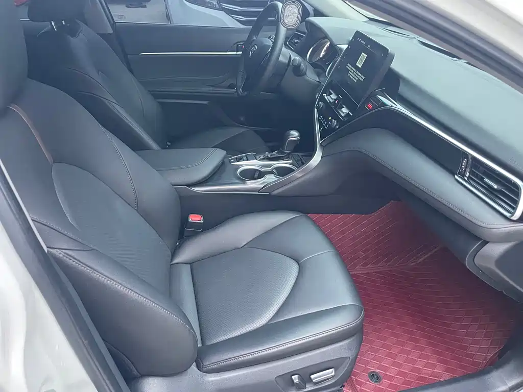 Toyota Camry 2023