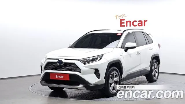 Toyota RAV4 2021