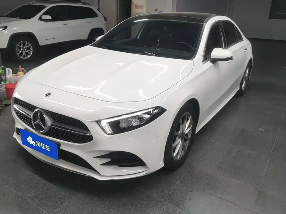 Mercedes-Benz A-Класс 2022