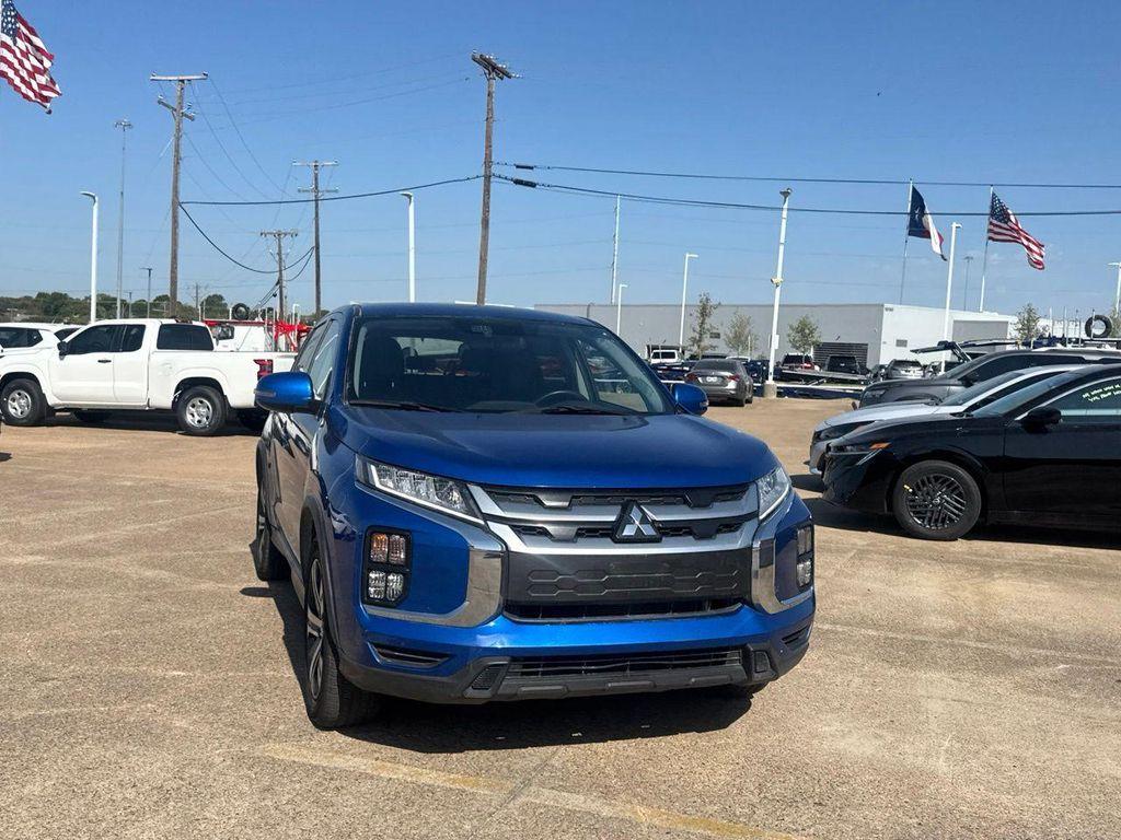 Mitsubishi Outlander Sport 2024