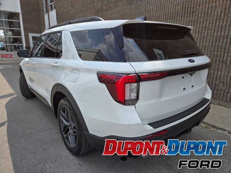 Ford Explorer 2025