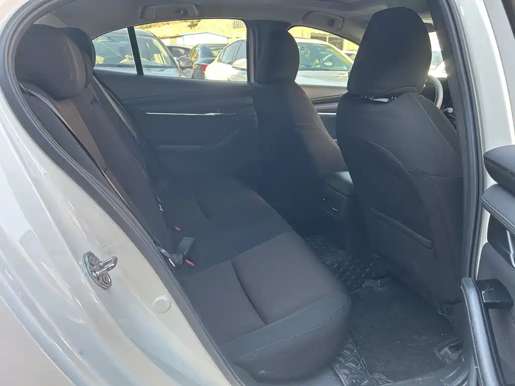 Mazda 3 2021