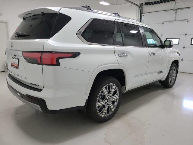Toyota Sequoia 2026
