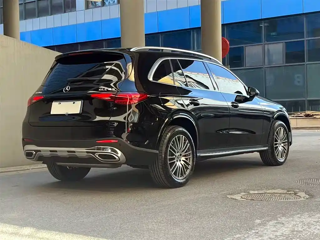 Mercedes-Benz GLC 2024
